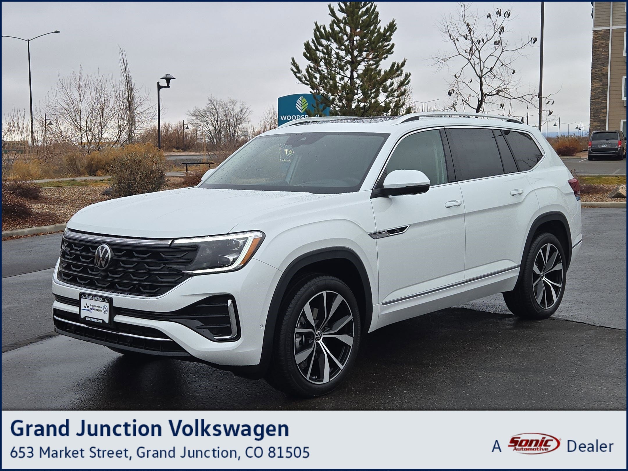 2026 Volkswagen Atlas SEL Premium R-Line's photo