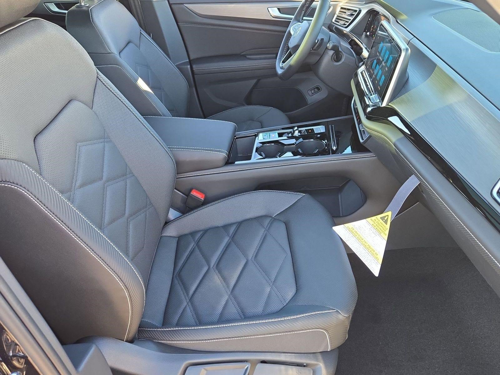 2026 Volkswagen Atlas Cross Sport SE w/Tech - Photo 25