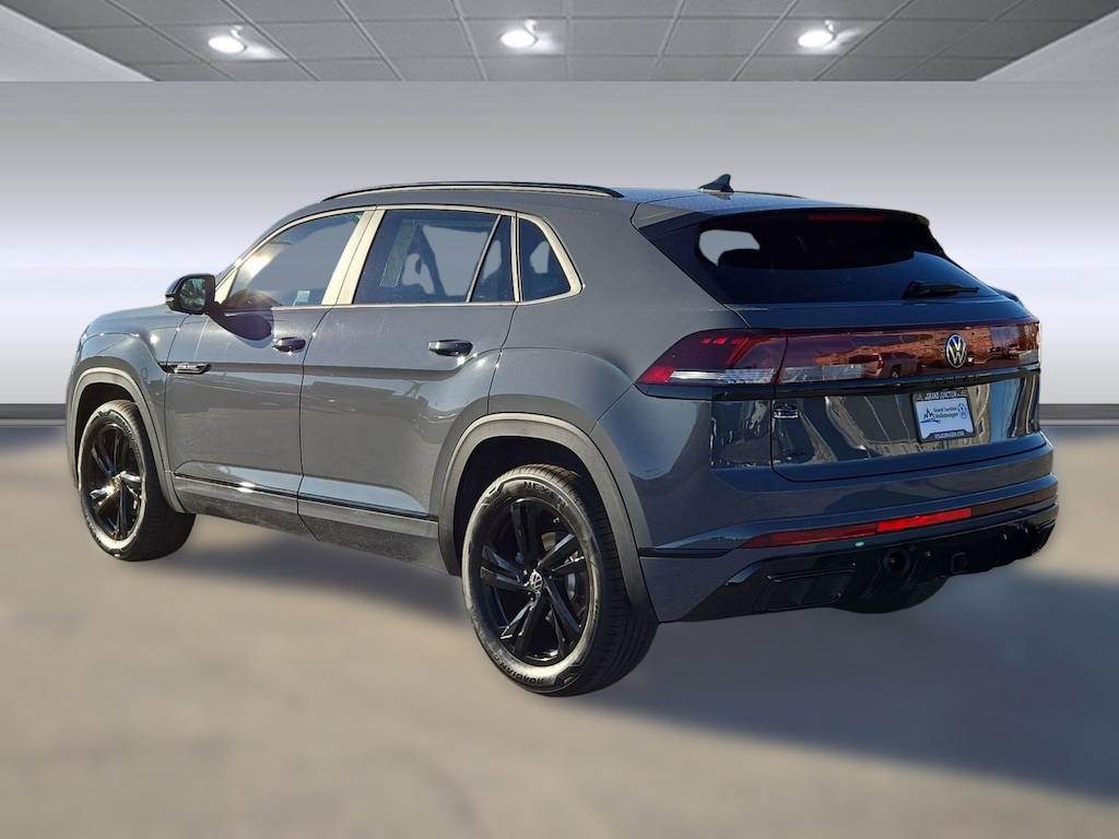 New 2026 Volkswagen Atlas Cross Sport 2.0T SEL R-Line Black SUV