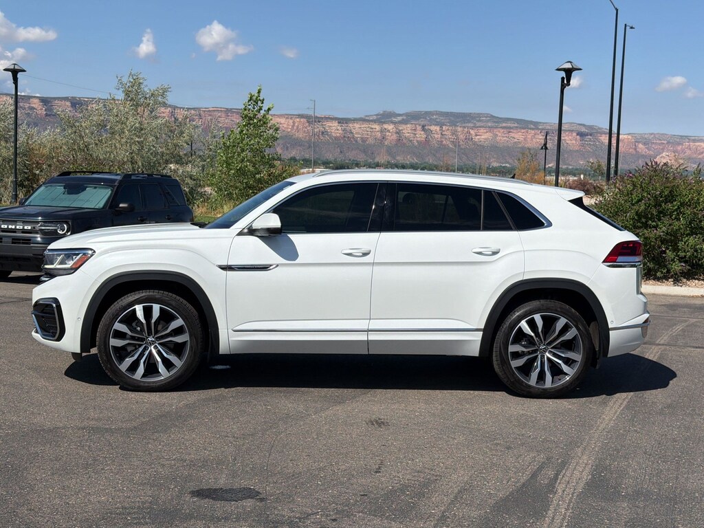 Used 2022 Volkswagen Atlas Cross Sport 3.6L V6 SEL Premium R-Line SUV