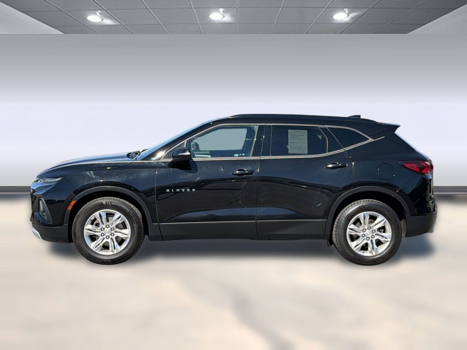 Used 2019 Chevrolet Blazer 2LT with VIN 3GNKBGRS4KS671691 for sale in Grand Junction, CO
