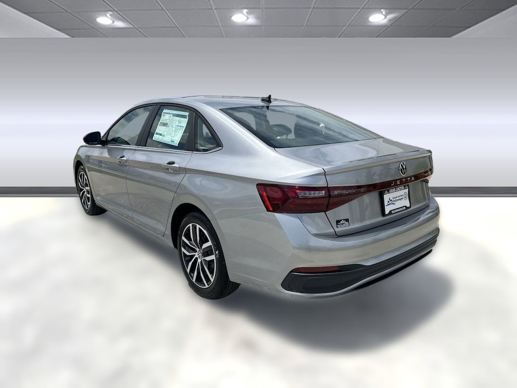 New 2025 Volkswagen Jetta 1.5T SE Sedan