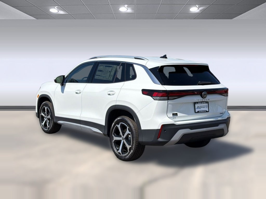 New 2026 Volkswagen Tiguan SE SUV