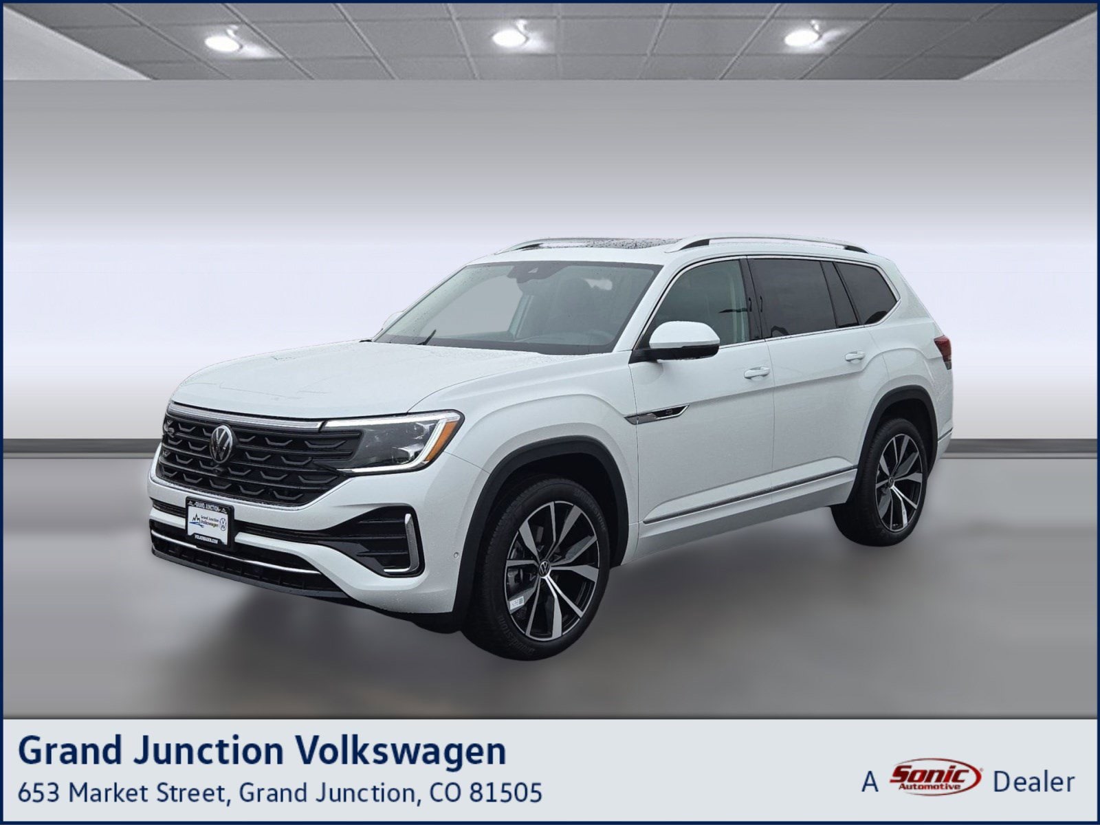 2026 Volkswagen Atlas SEL Premium R-Line's photo