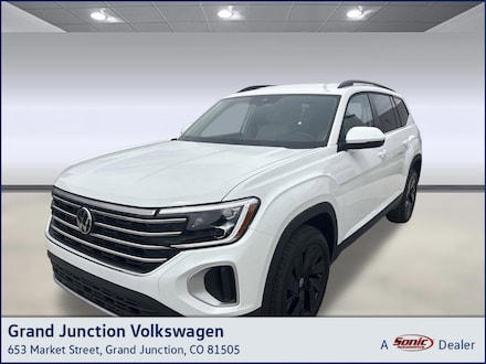 2025 Volkswagen Atlas 2.0T SE w/Technology SUV