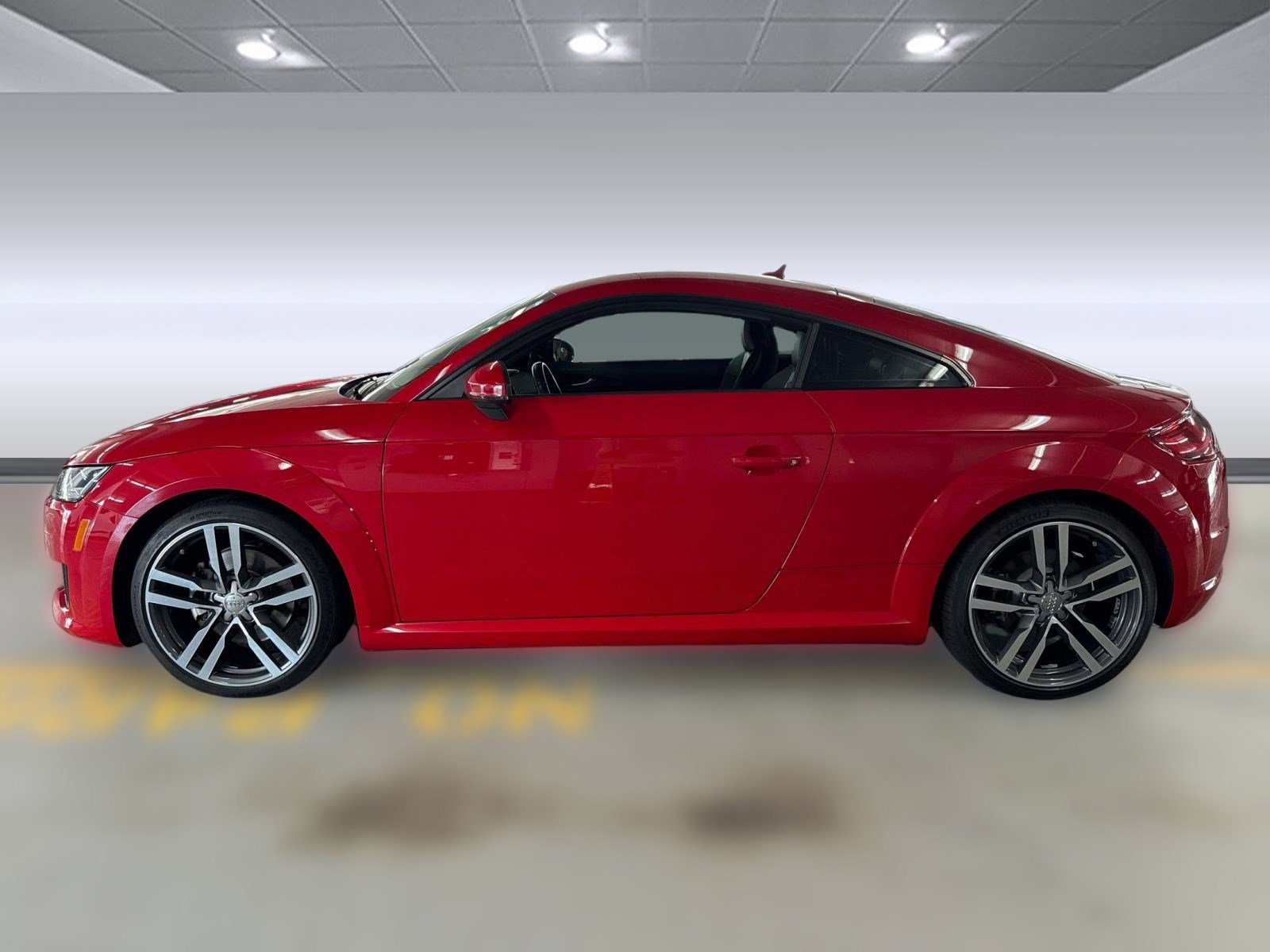 2016 Audi TT 2.0T Coupe photo 2