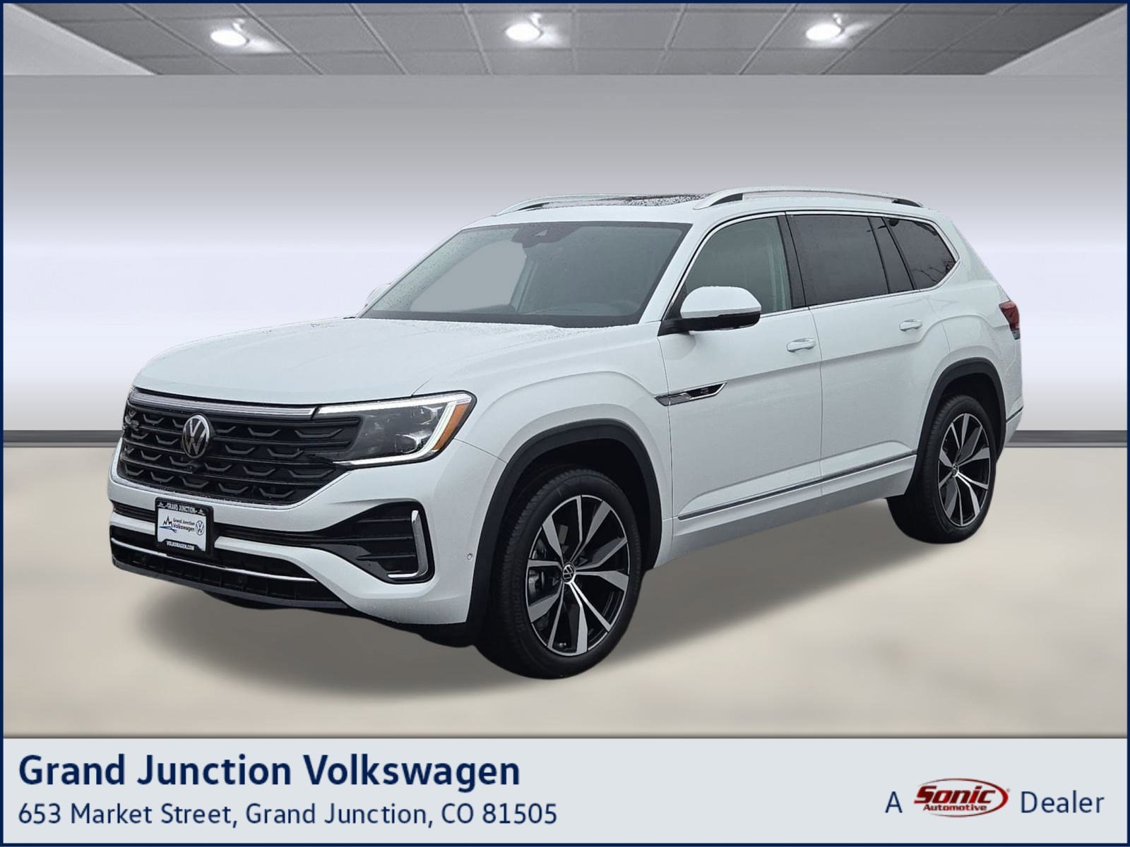 2026 Volkswagen Atlas SEL Premium R-Line's photo