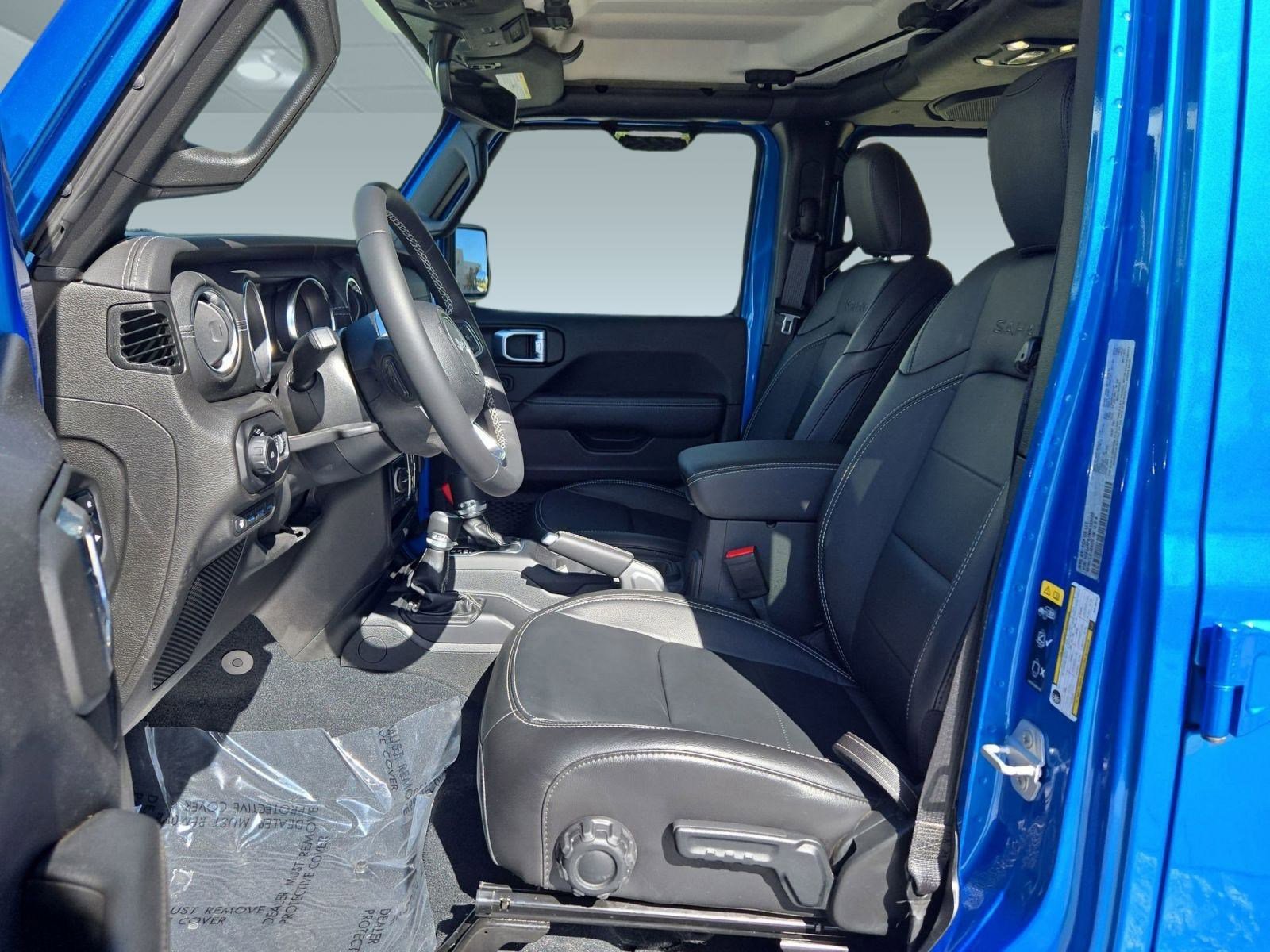 2022 Jeep Wrangler Unlimited 4xe Sahara photo 4