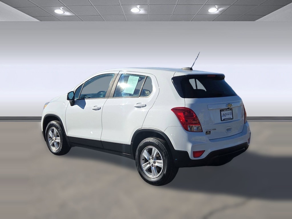 Used 2018 Chevrolet Trax LS SUV