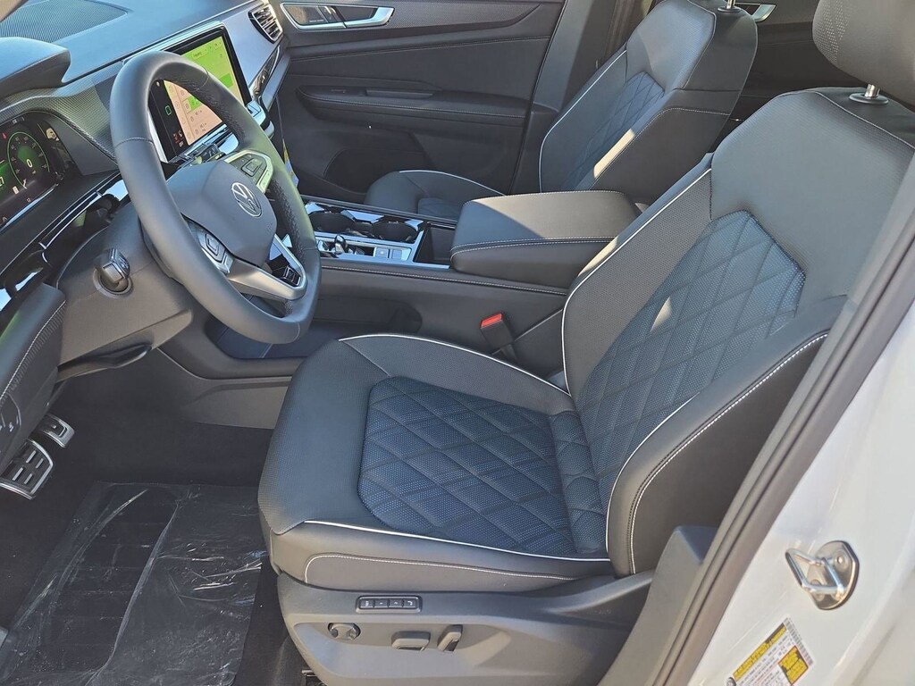 New 2026 Volkswagen Atlas Cross Sport 2.0T SEL Premium R-Line SUV