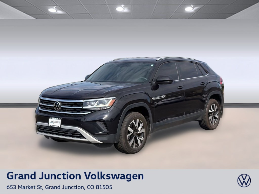 Used 2022 Volkswagen Atlas Cross Sport 2.0T SE SUV