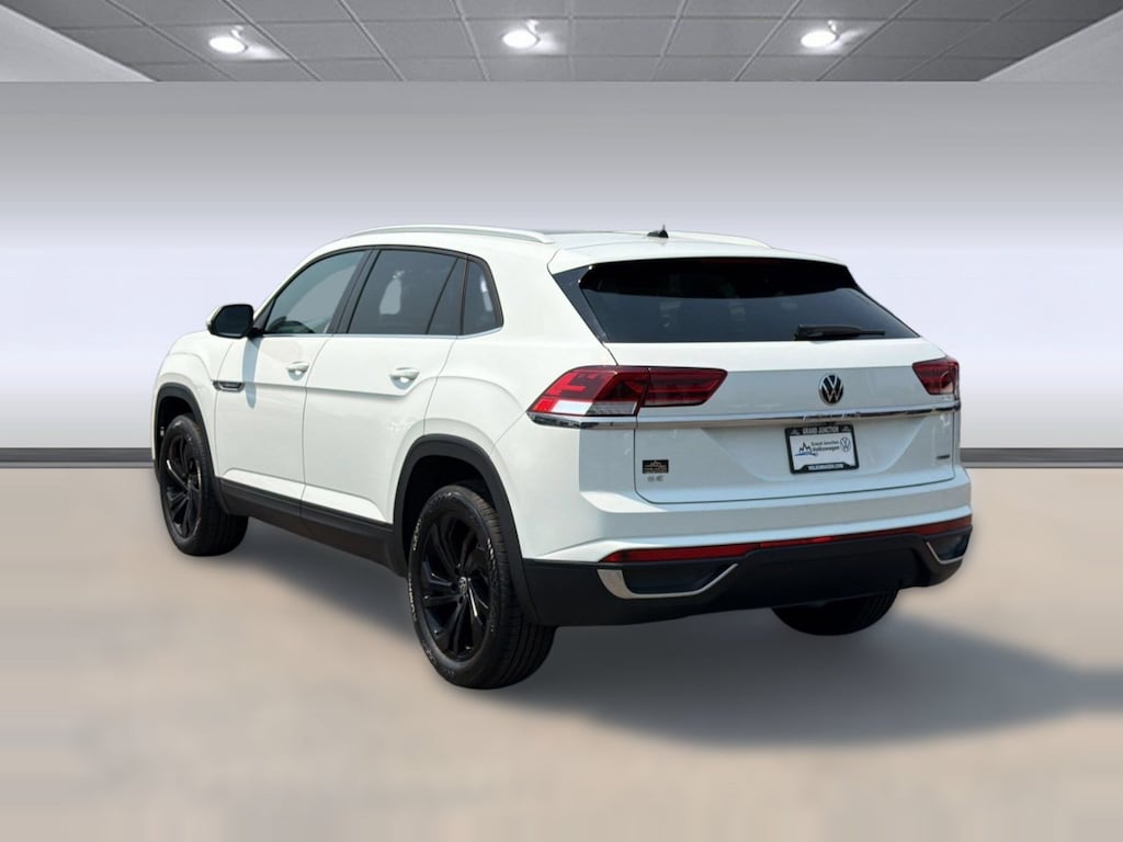Used 2023 Volkswagen Atlas Cross Sport 2.0T SE w/Technology SUV