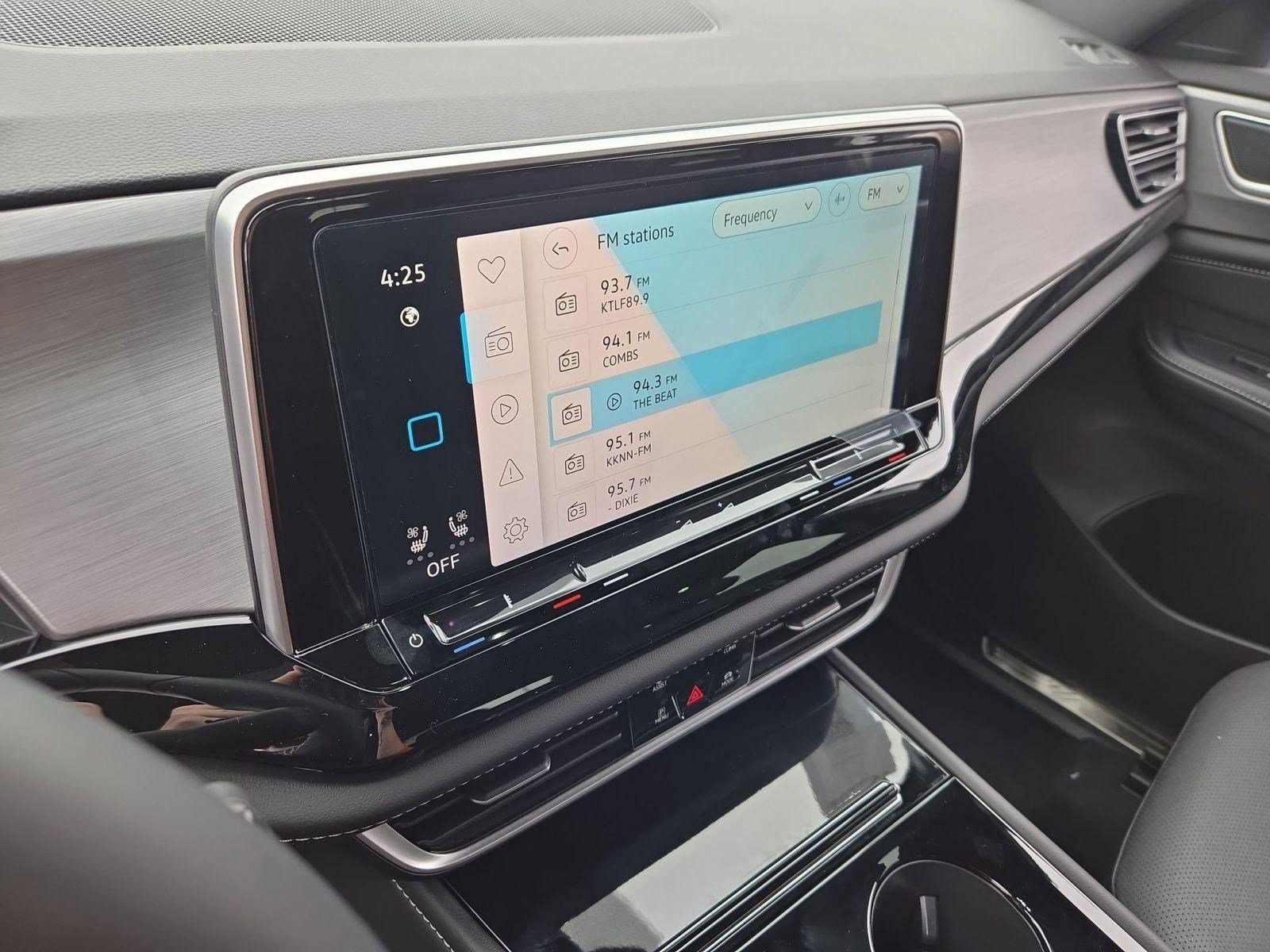 2026 Volkswagen Atlas Cross Sport SE w/Tech - Photo 22