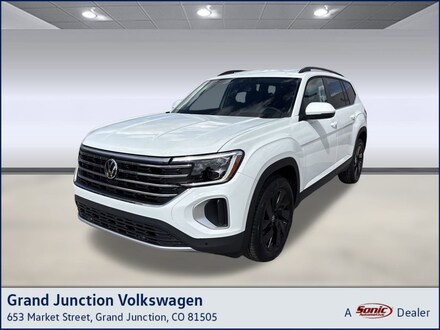 2025 Volkswagen Atlas 2.0T SE w/Technology SUV