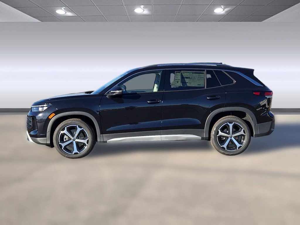 New 2026 Volkswagen Tiguan 2.0T SE SUV