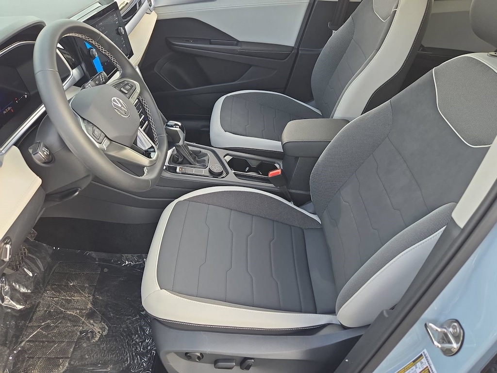 Used 2026 Volkswagen Taos 1.5T SE SUV
