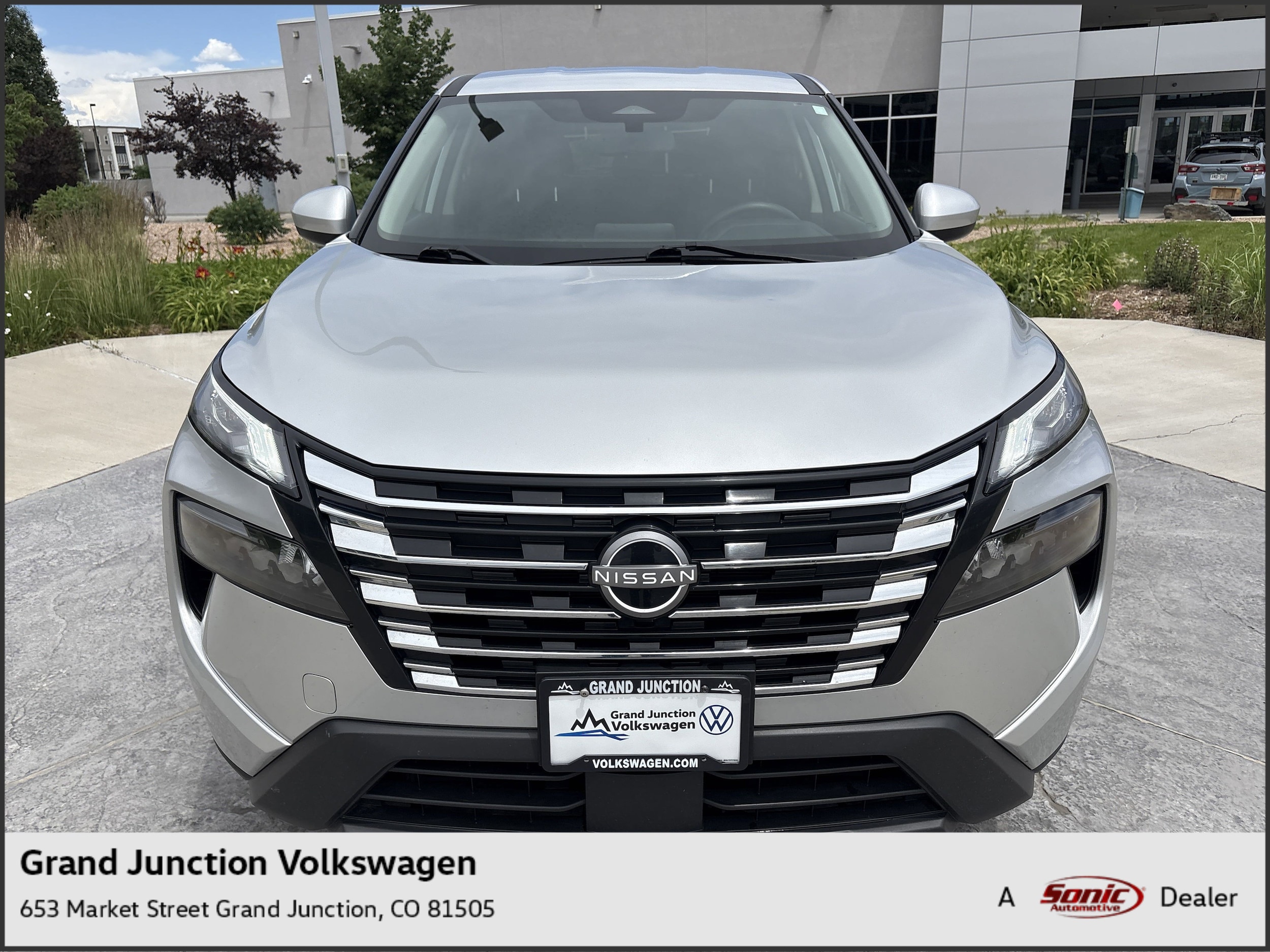 Used 2024 Nissan Rogue SV with VIN JN8BT3BB3RW421242 for sale in Grand Junction, CO
