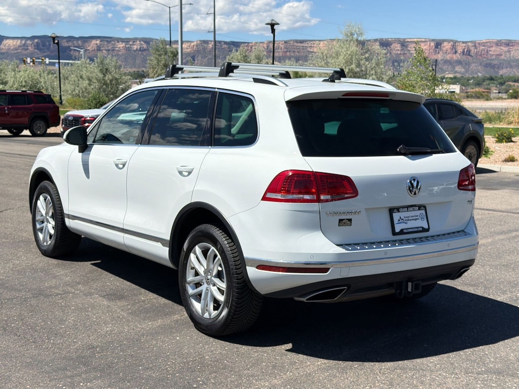 Used 2016 Volkswagen Touareg TDI Sport w/Technology 4MOTION SUV