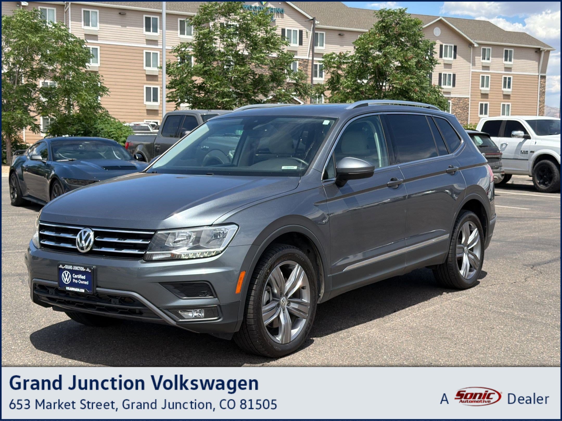 2021 Volkswagen Tiguan 2.0T SEL 4Motion's photo