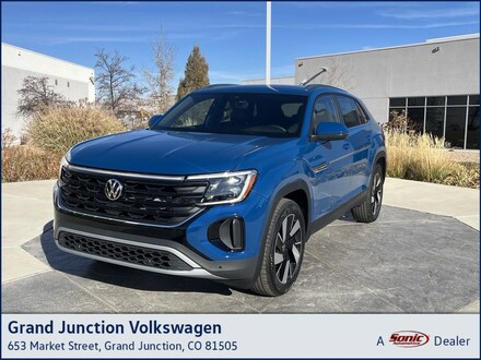 2025 Volkswagen Atlas Cross Sport 2.0T SE w/Technology SUV