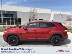2025 Volkswagen Atlas Cross Sport 2.0T SE w/Technology SUV