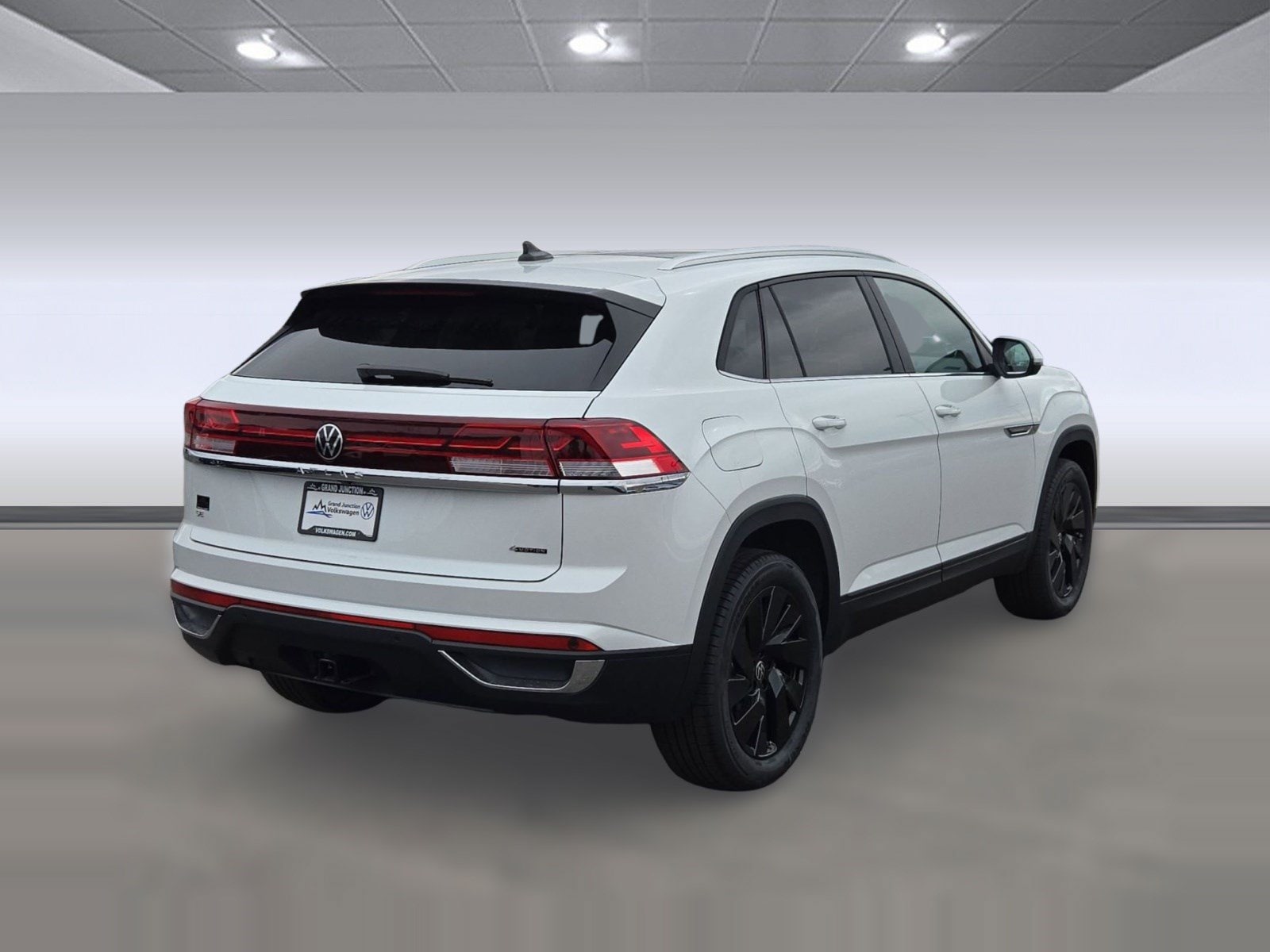 2026 Volkswagen Atlas Cross Sport SE w/Tech - Photo 9