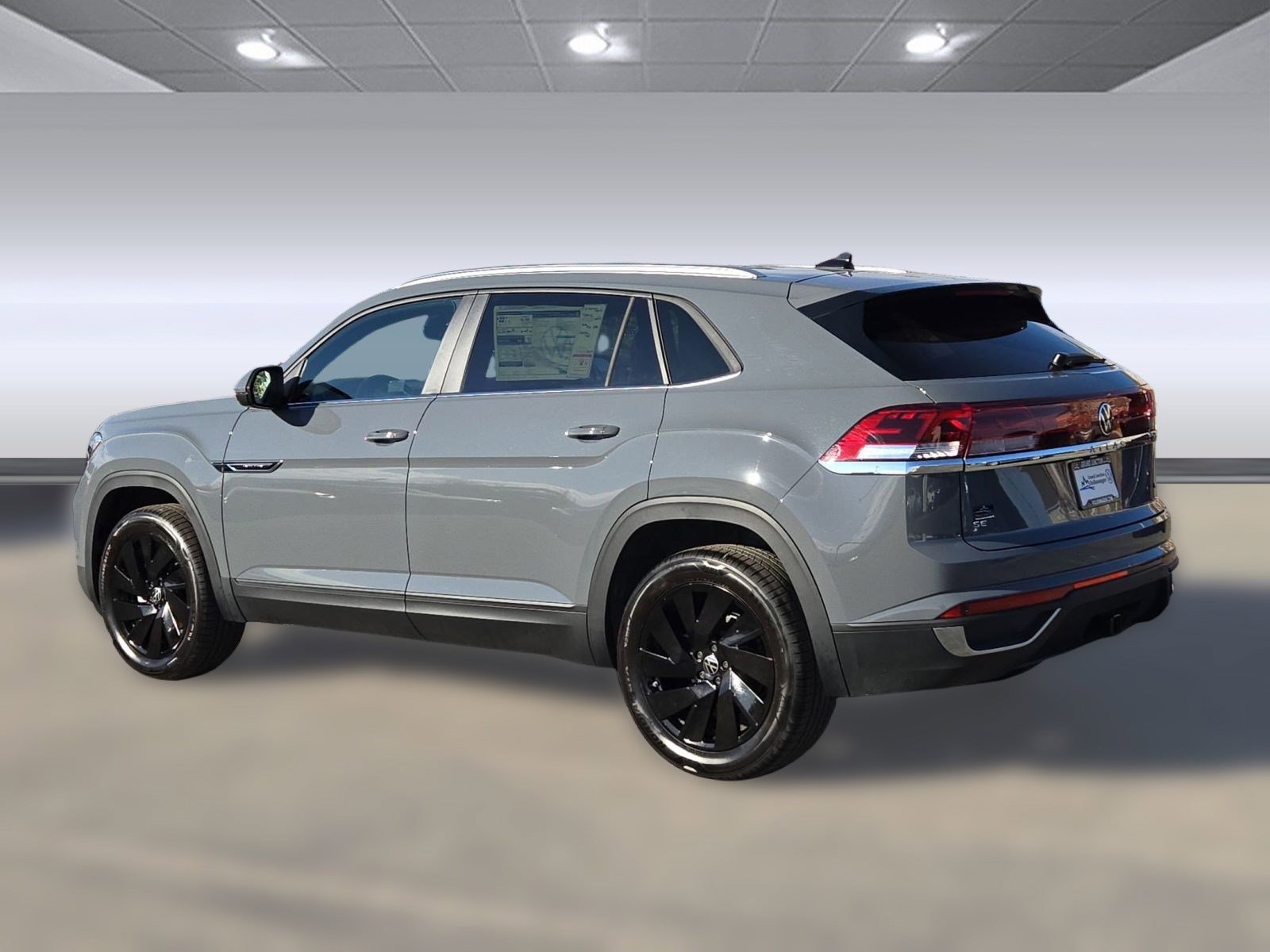 2026 Volkswagen Atlas Cross Sport SE Technology photo 3