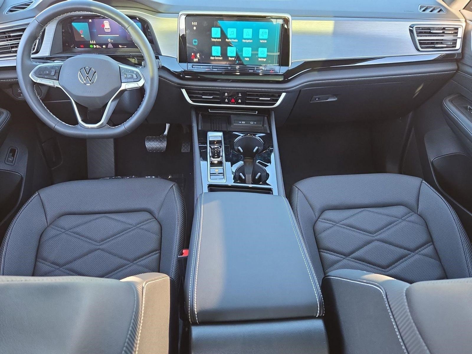 2026 Volkswagen Atlas Cross Sport SE w/Tech - Photo 14