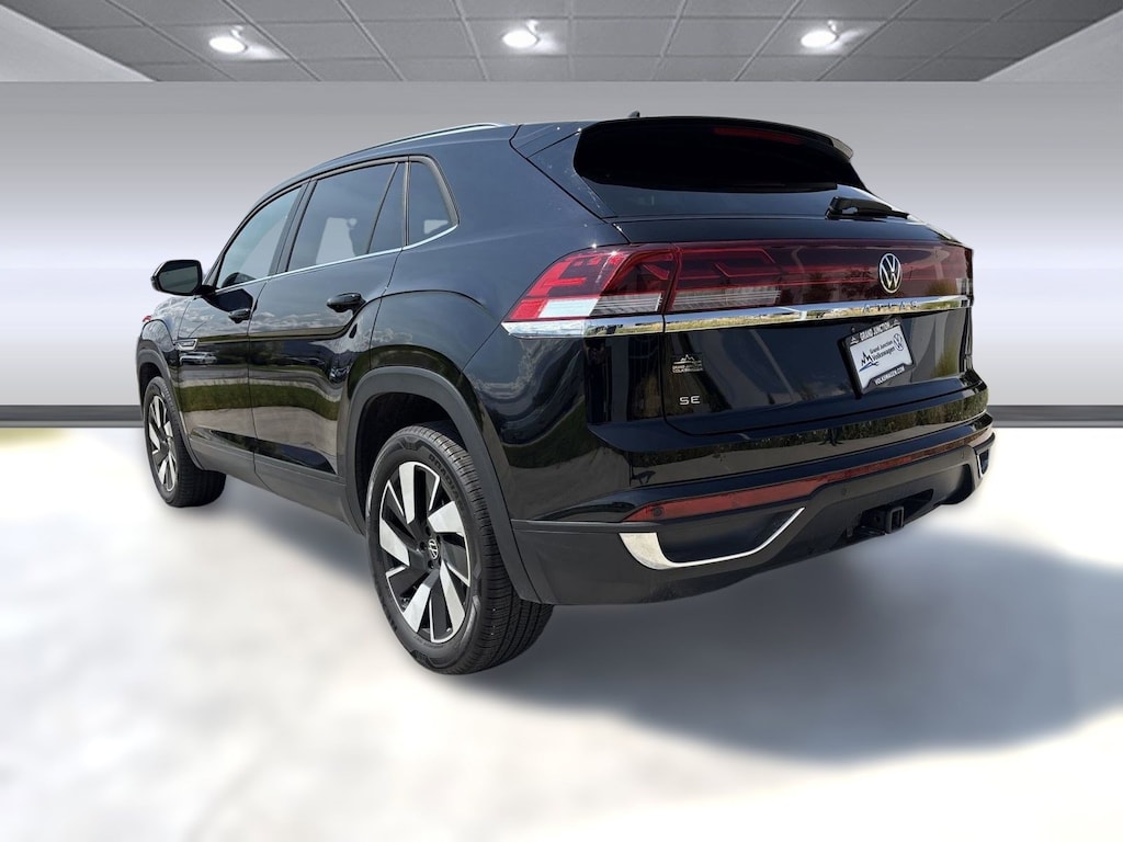 Certified 2024 Volkswagen Atlas Cross Sport 2.0T SE w/Technology SUV