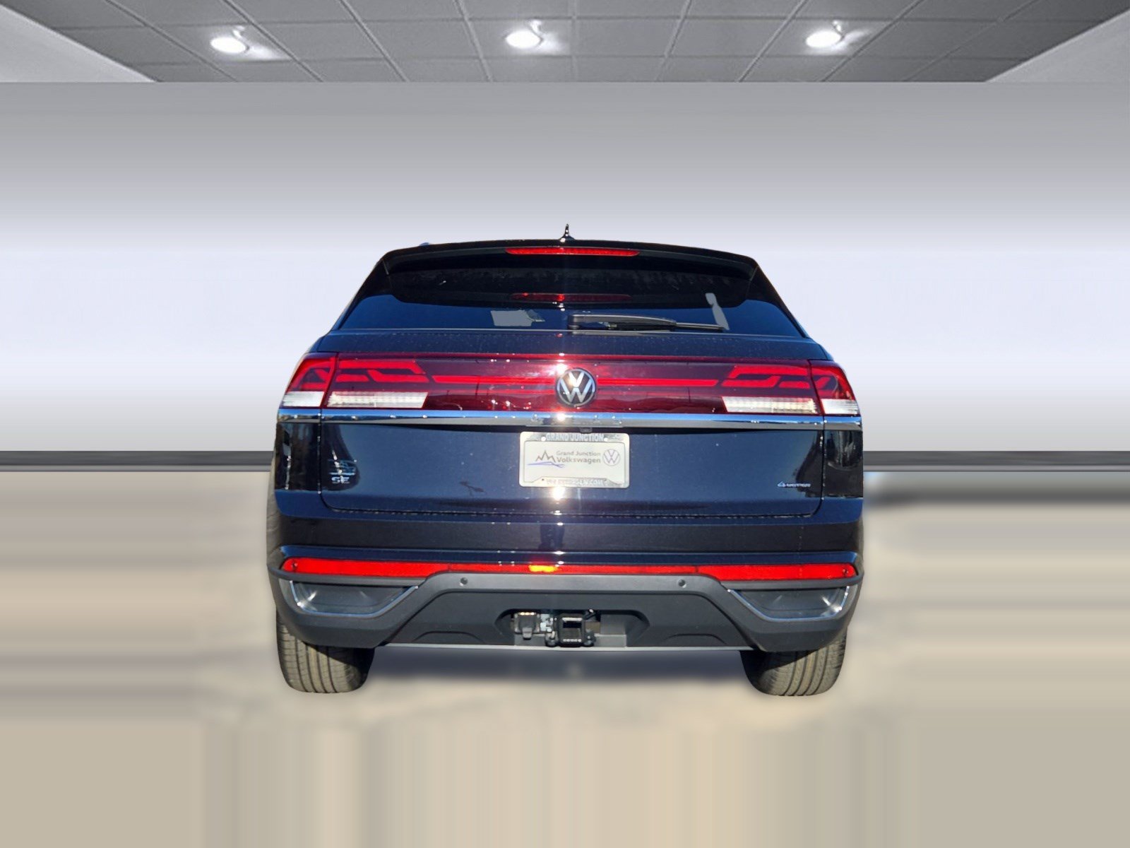 2026 Volkswagen Atlas Cross Sport SE w/Tech - Photo 9