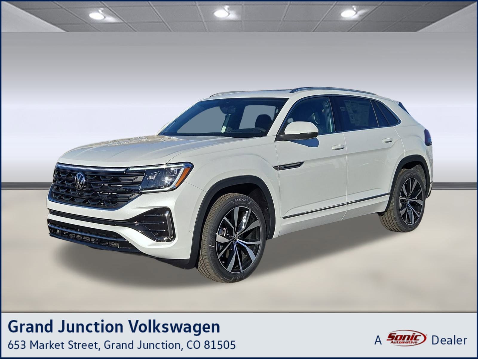 2026 Volkswagen Atlas Cross Sport SEL Premium R-LINE's photo