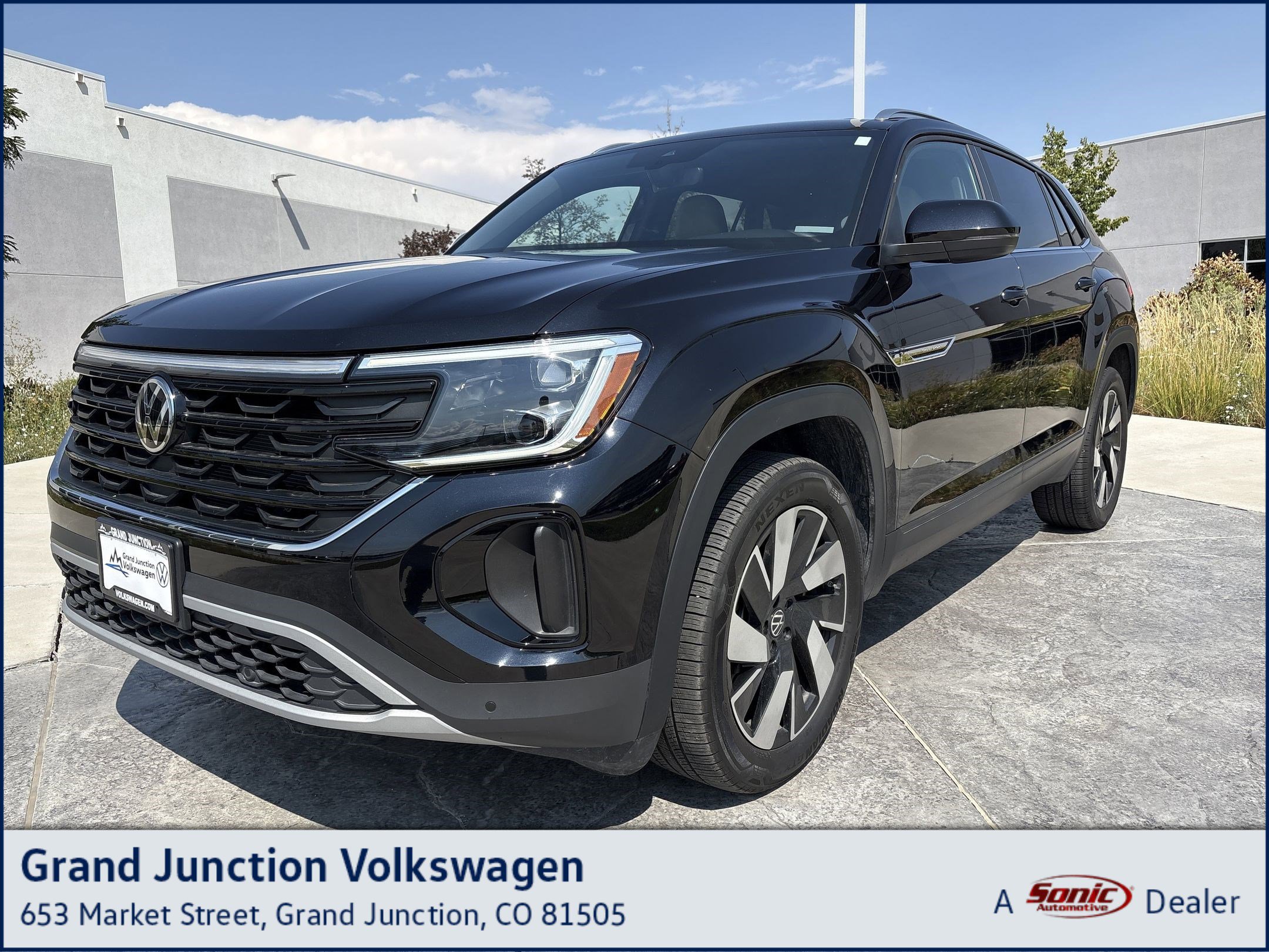 2024 Volkswagen Atlas Cross Sport 2.0T SE w/Technology