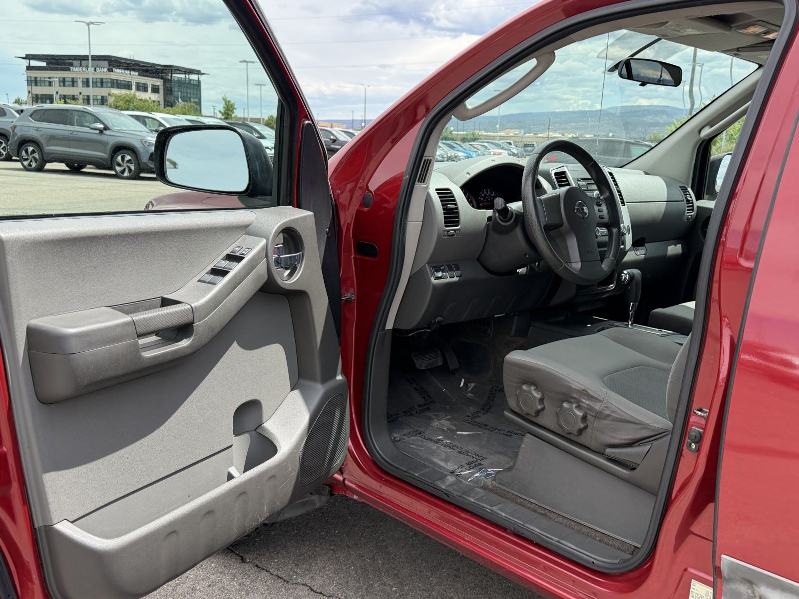 Xterra S SUV