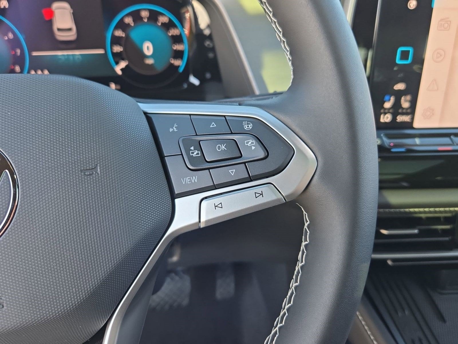 2026 Volkswagen Atlas Cross Sport SE w/Tech - Photo 20
