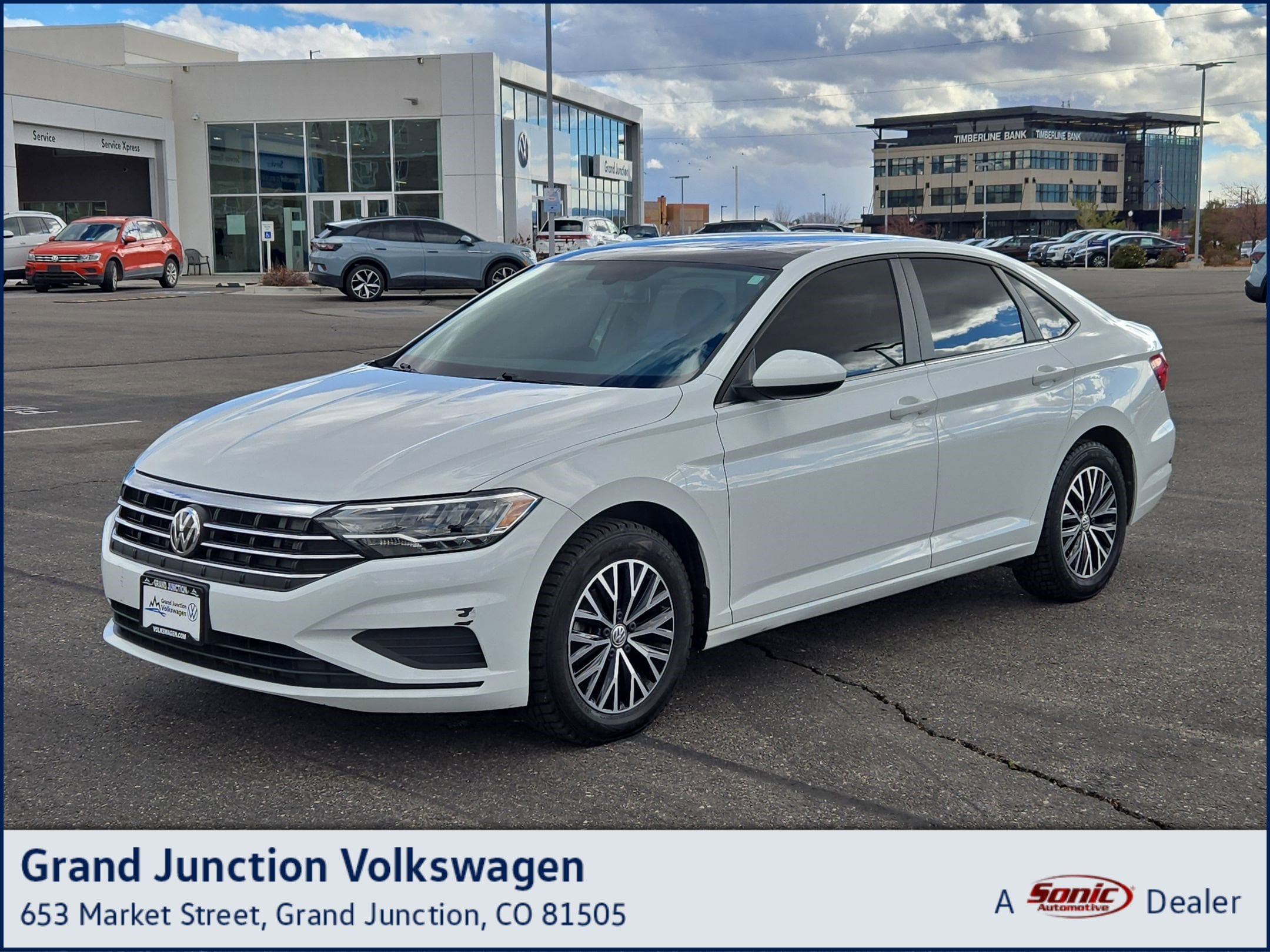 2019 Volkswagen Jetta SE's photo