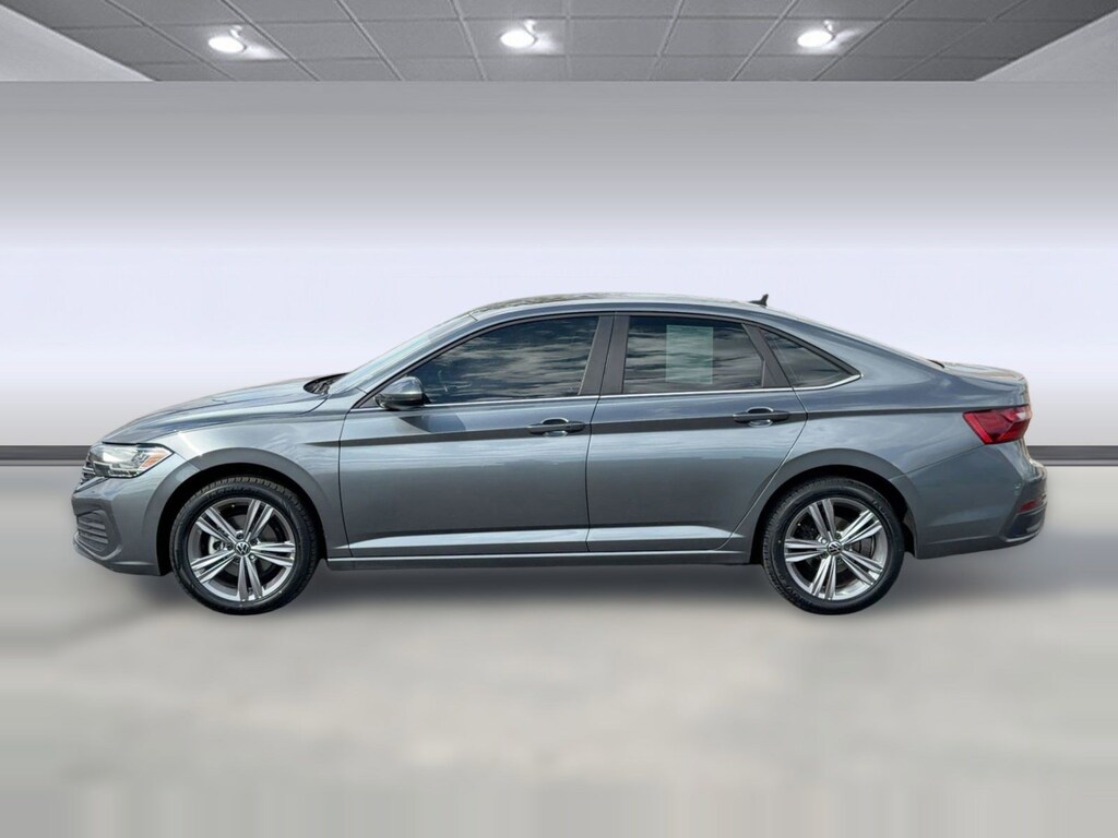 Used 2022 Volkswagen Jetta 1.5T SE Sedan