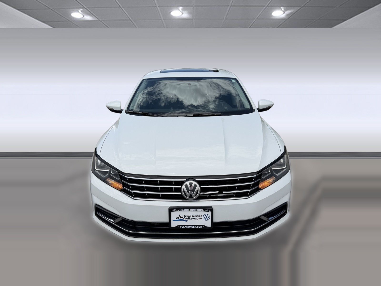 Passat 1.8T SE Sedan