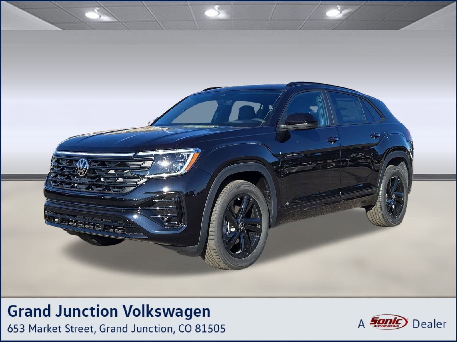 2026 Volkswagen Atlas Cross Sport SEL R-LINE's photo
