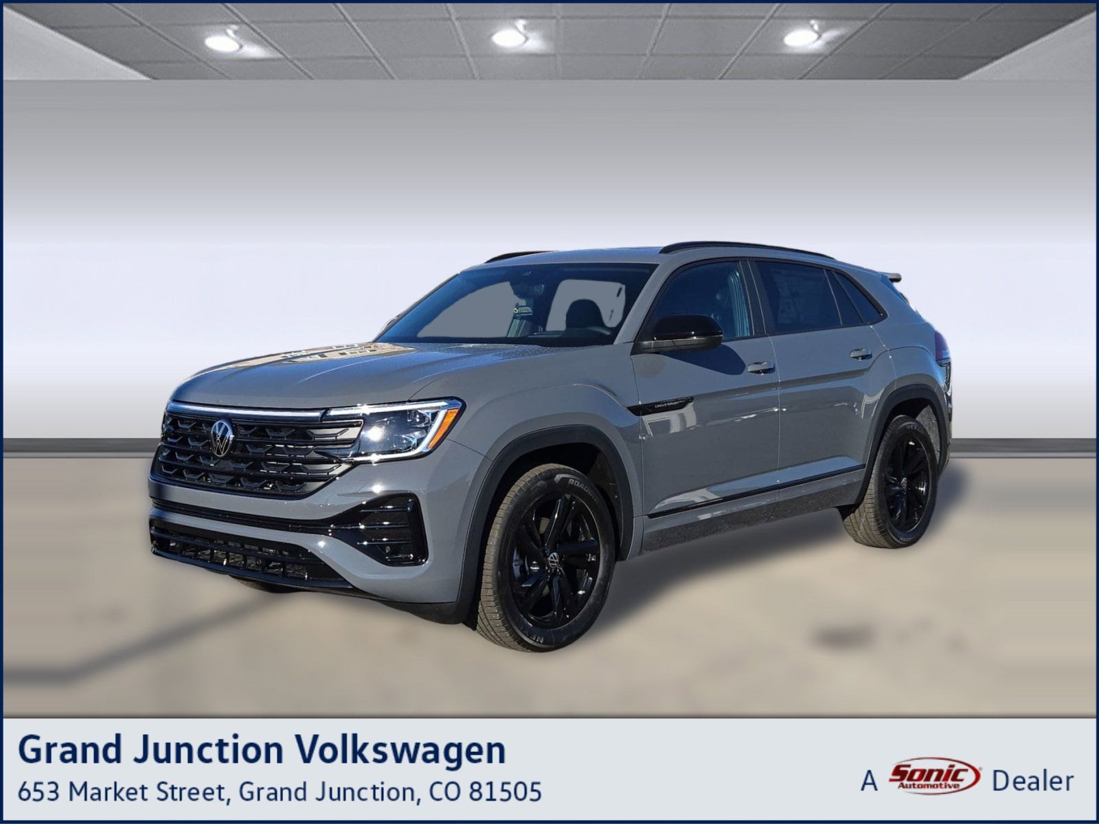 2026 Volkswagen Atlas Cross Sport SEL R-LINE's photo
