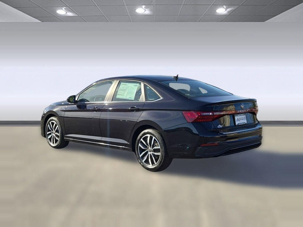 New 2026 Volkswagen Jetta 1.5T SE Sedan