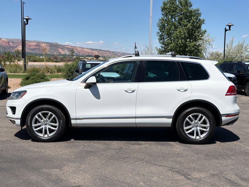 Used 2016 Volkswagen Touareg TDI Sport w/Technology 4MOTION SUV