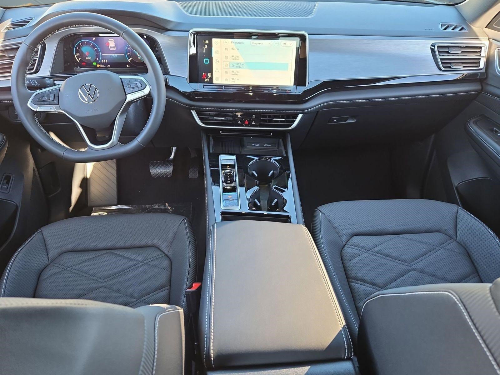 2026 Volkswagen Atlas Cross Sport SE w/Tech - Photo 13
