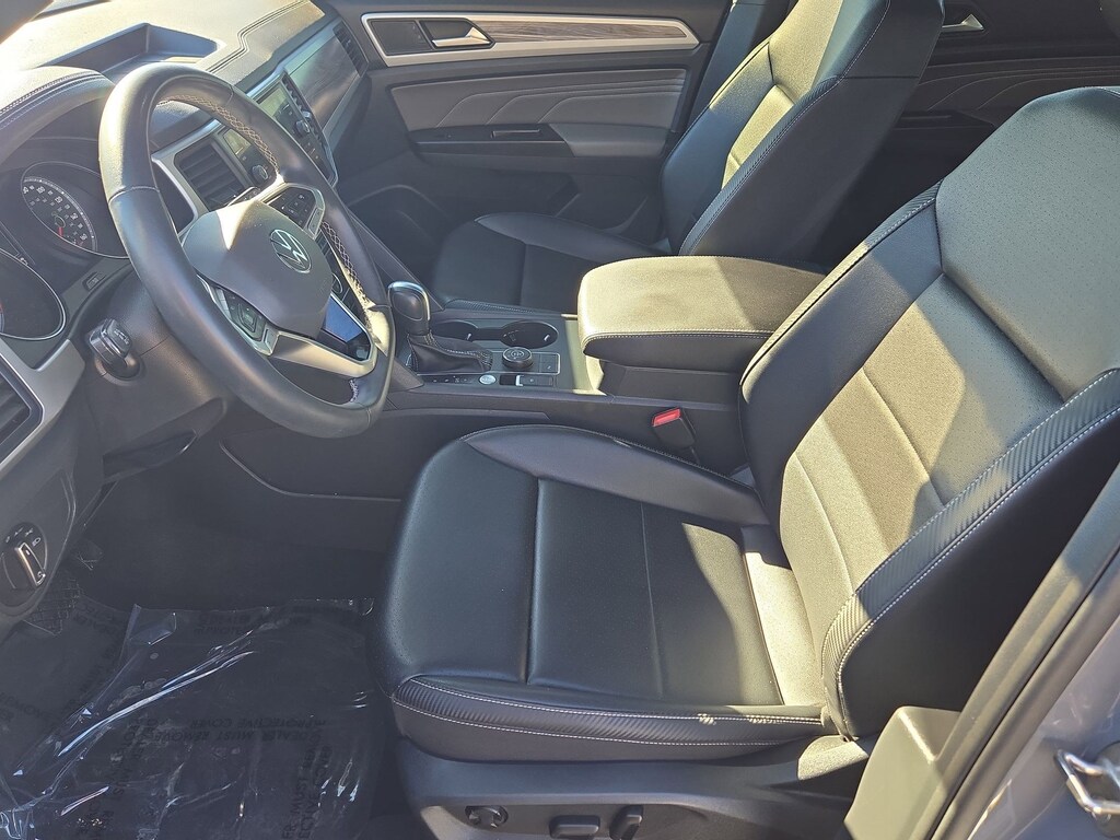 Used 2021 Volkswagen Atlas Cross Sport 2.0T SE w/Technology 4MOTION SUV