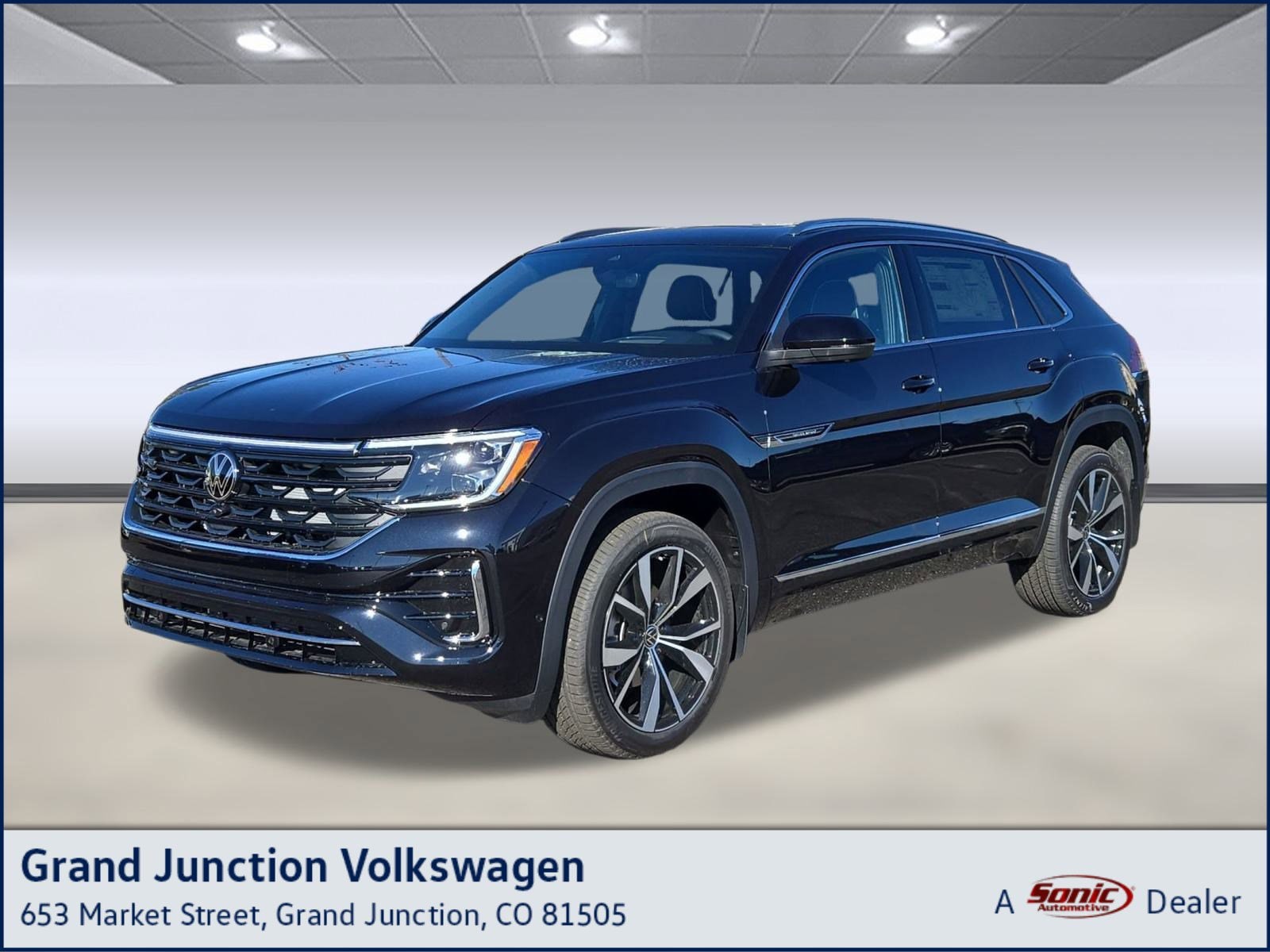 2026 Volkswagen Atlas Cross Sport SEL Premium R-LINE's photo