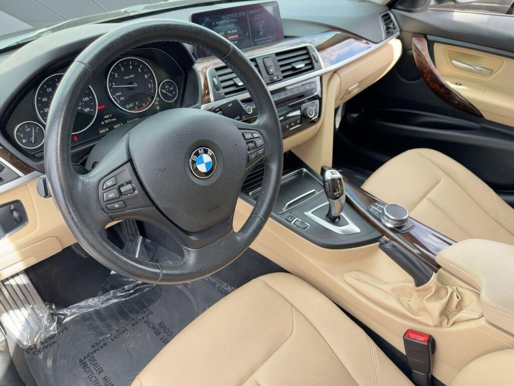 Used 2017 BMW 320i xDrive Sedan