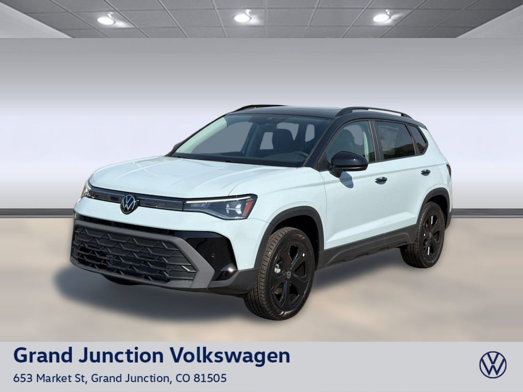 New 2026 Volkswagen Taos 1.5T SE Black SUV