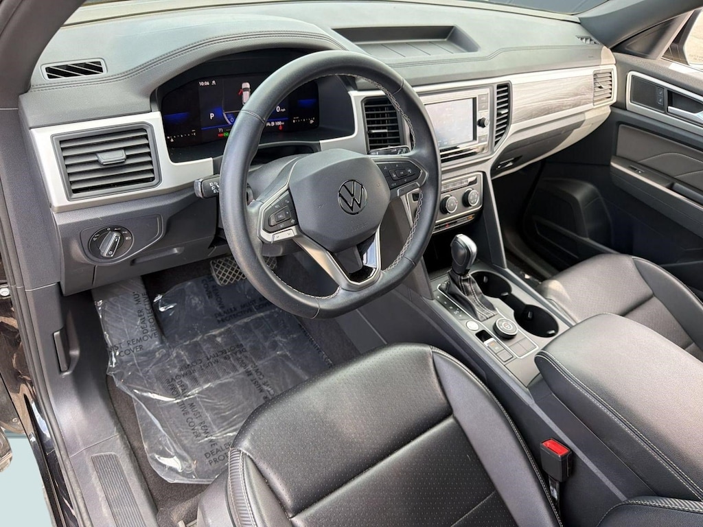 Used 2022 Volkswagen Atlas Cross Sport 2.0T SE SUV