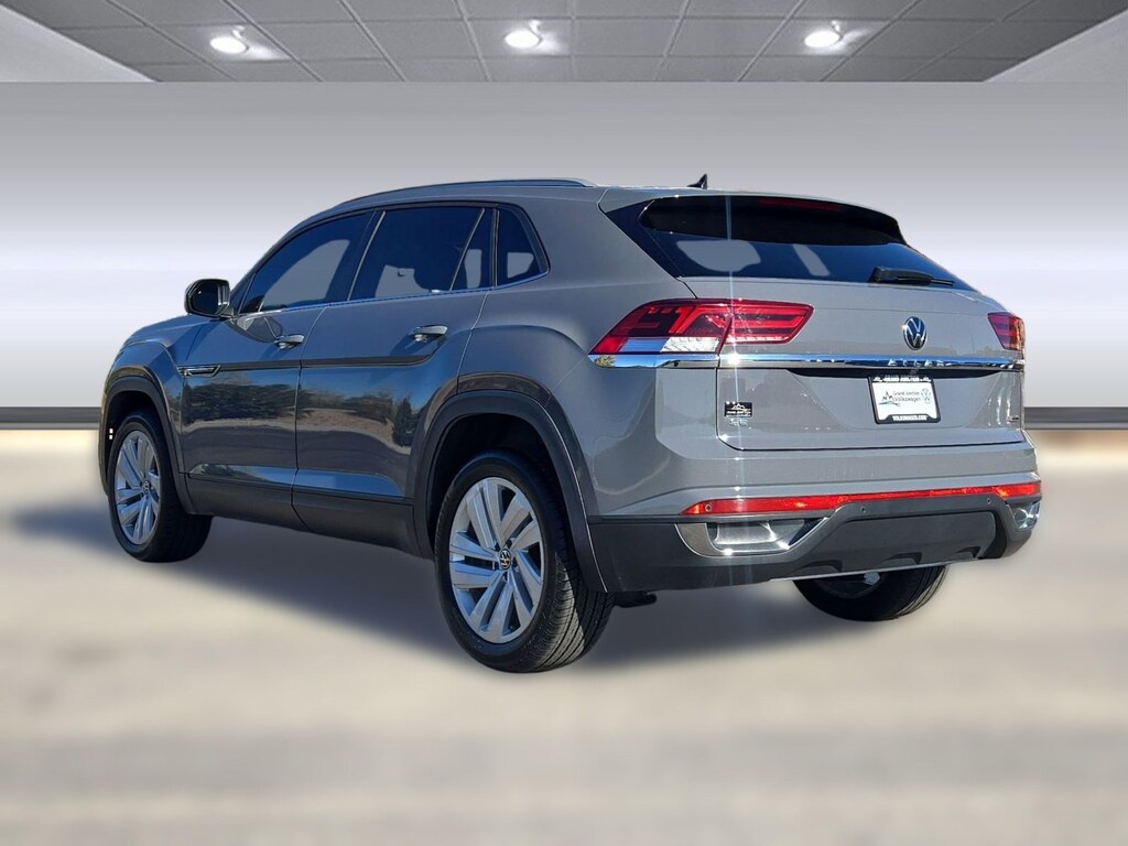 Used 2021 Volkswagen Atlas Cross Sport 2.0T SE w/Technology 4MOTION SUV