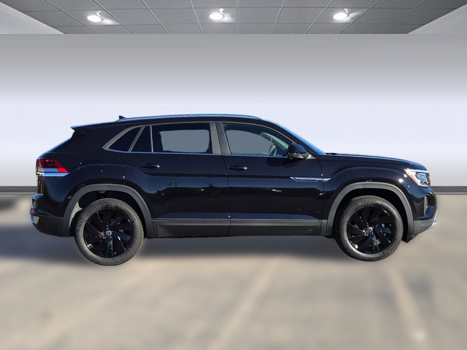2026 Volkswagen Atlas Cross Sport SE w/Tech - Photo 7