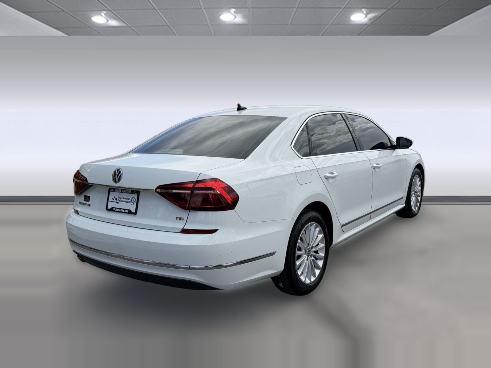 Passat 1.8T SE Sedan